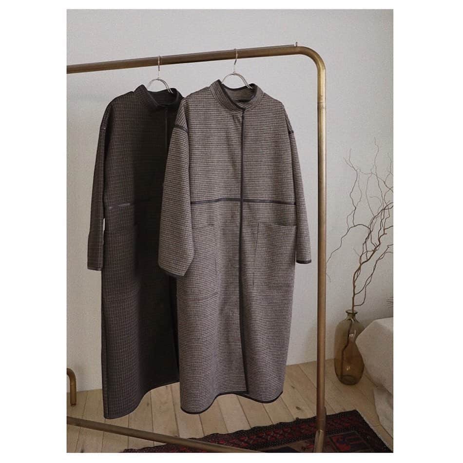 moca さんのインスタグラム写真 - (moca Instagram)「No.10008893 JACQUARD CHECK STAND PIPING COAT (official limited item) ¥10200+tax beige / brown」10月26日 14時39分 - selectmoca