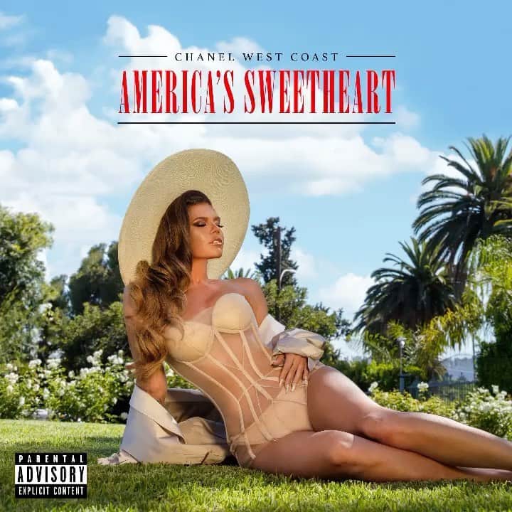 ロブ・ディアデックのインスタグラム：「Congrats to @chanelwestcoast on her debut album America’s Sweetheart. Her unwavering passion for creating music and her commitment to evolving as an artist shines so bright on this album. Everybody go check it out and show some love to your girl Chanel (link in bio)」
