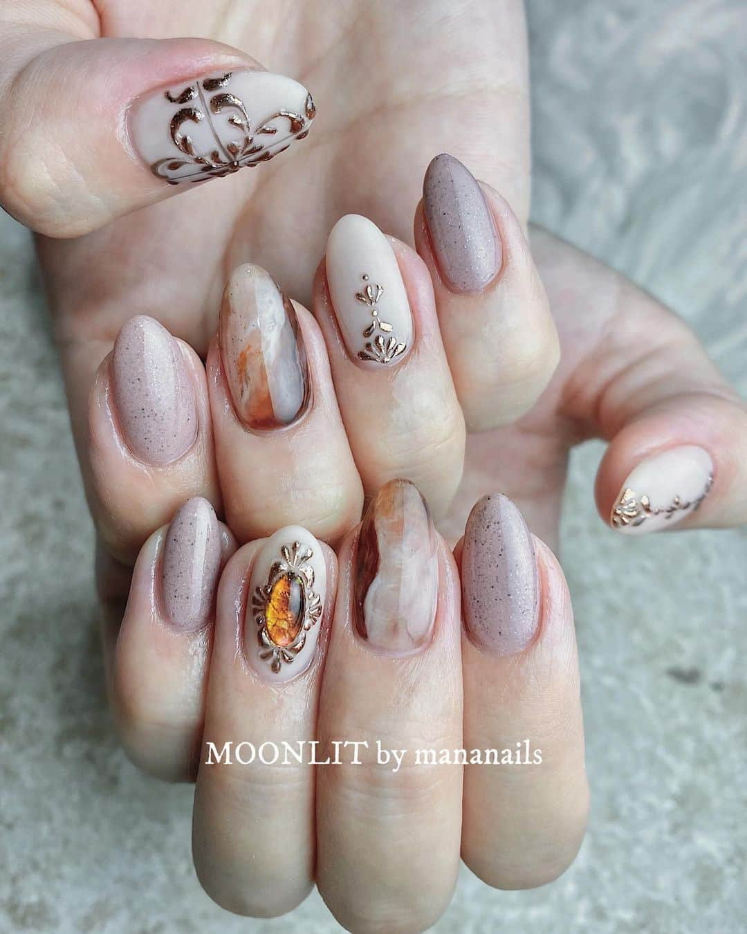 mananailsさんのインスタグラム写真 - (mananailsInstagram)「antique design❁ design by @moonlit_kaori アンティークデザインはオンラインセミナーで受講できます💅🏼  ☾オフ込み120min」10月26日 9時05分 - mananails