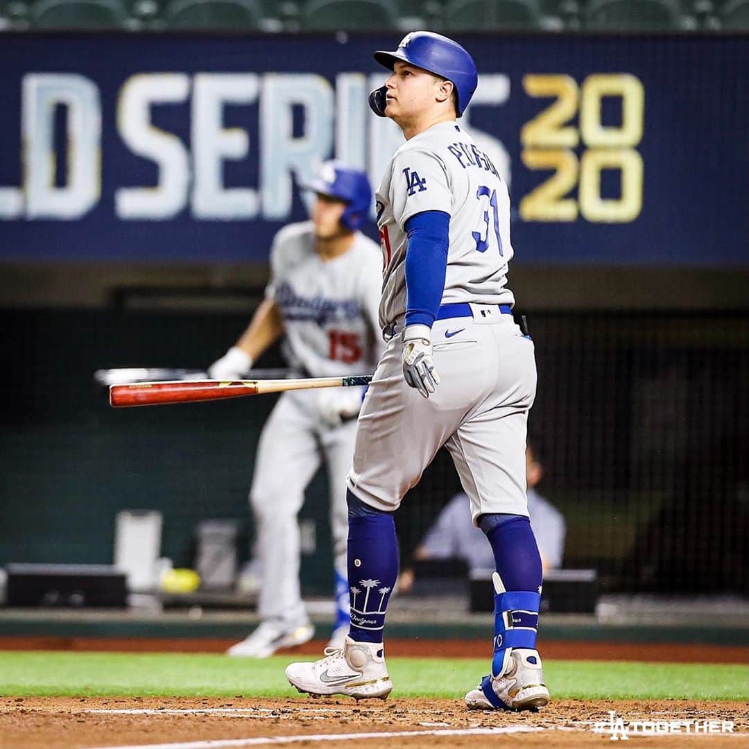 Los Angeles Dodgersさんのインスタグラム写真 - (Los Angeles DodgersInstagram)「WALK IT OUT, JOC.」10月26日 9時58分 - dodgers