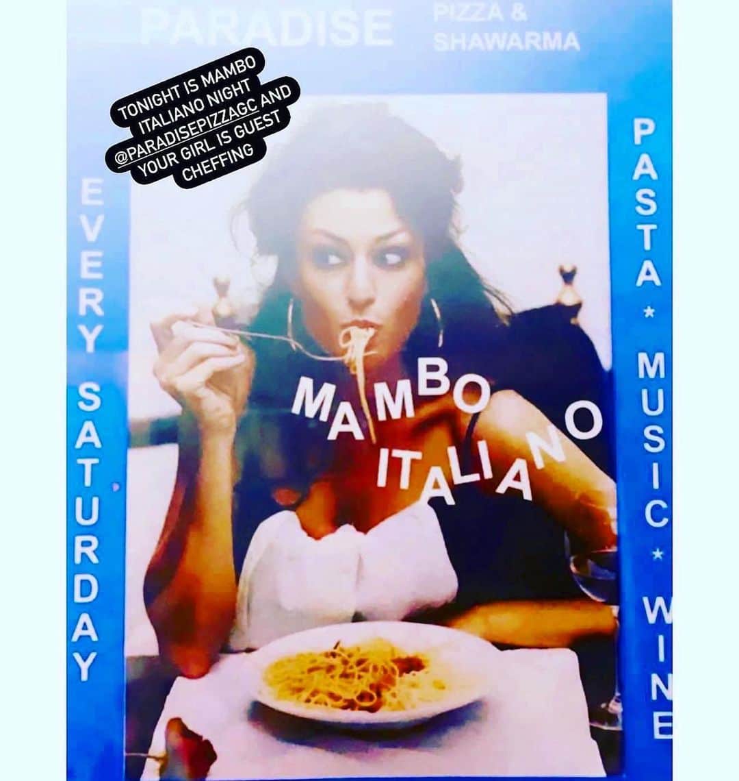 Elizabeth Chambers Hammerさんのインスタグラム写真 - (Elizabeth Chambers HammerInstagram)「Blurry, but HAPPY! Thank you, chef @jaketylerbrodsky, @spadadavide88 and @paradisepizzagc for inviting me to be in my absolute element. Guest cheffing/serving last night was everything. We made Cacio e Pepe, served tableside for hundreds of happy guests, and now they’re stuck with me. See you next week for another Mambo Italiano night (and maybe Sunday brunch and every @tillies, @paradisepizzagc and @palmheightsgc event in between). Here to serve! And cook.」10月26日 10時59分 - elizabethchambers