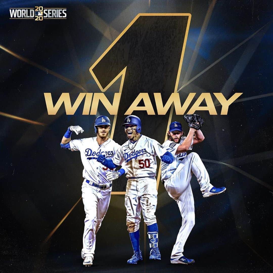 MLBさんのインスタグラム写真 - (MLBInstagram)「Will the Dodgers be crowned #WorldSeries champs on Tuesday?」10月26日 13時35分 - mlb