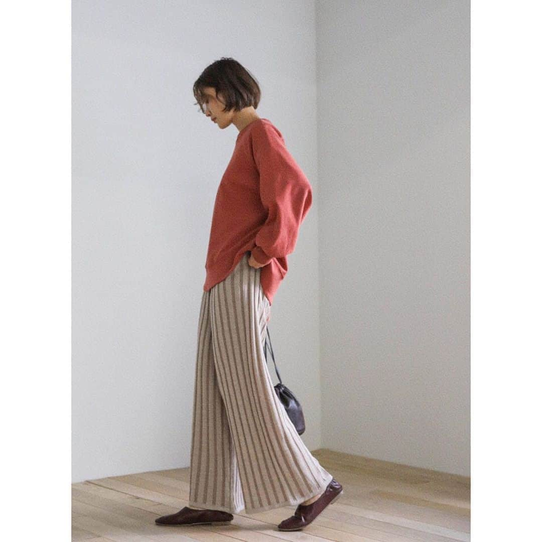 moca さんのインスタグラム写真 - (moca Instagram)「No.10008851 STRIPED KINT FLARED PANTS ¥4000+tax beige / khaki / brown」10月26日 13時38分 - selectmoca