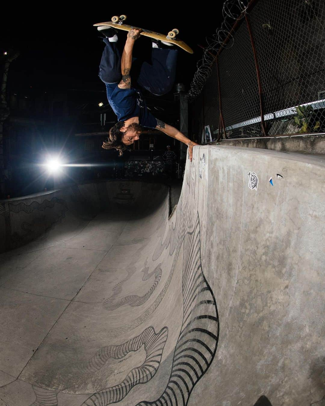 Vans Skateさんのインスタグラム写真 - (Vans SkateInstagram)「🎂 Happy 24th Birthday to the Prince of Pedro, @RonnieSandoval_NFC 👑. Enjoy yourself today, Ronnie! 📷: @BramDemartelaere from the @Krooked in Mexico @ThrasherMag article.」10月26日 23時11分 - vansskate