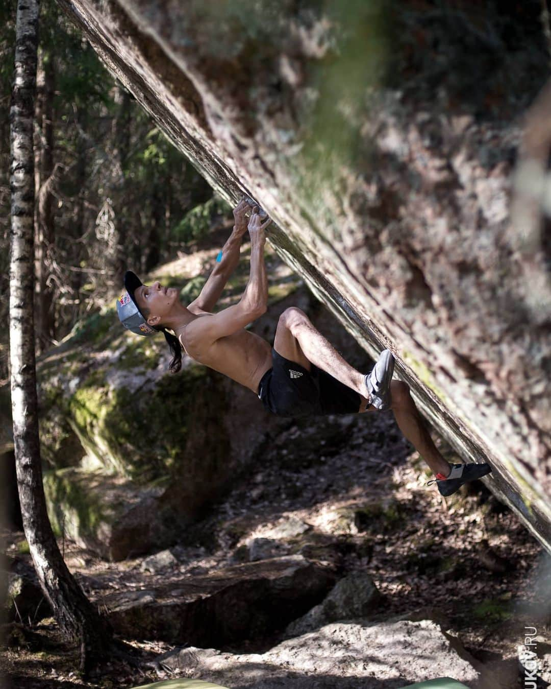 ルスタン・ゲルマノフさんのインスタグラム写真 - (ルスタン・ゲルマノフInstagram)「Nice weather and nice company always a good base great start of climbing trip 💪😊 📸@leozhukovphoto」10月26日 23時29分 - gelmanovrustam