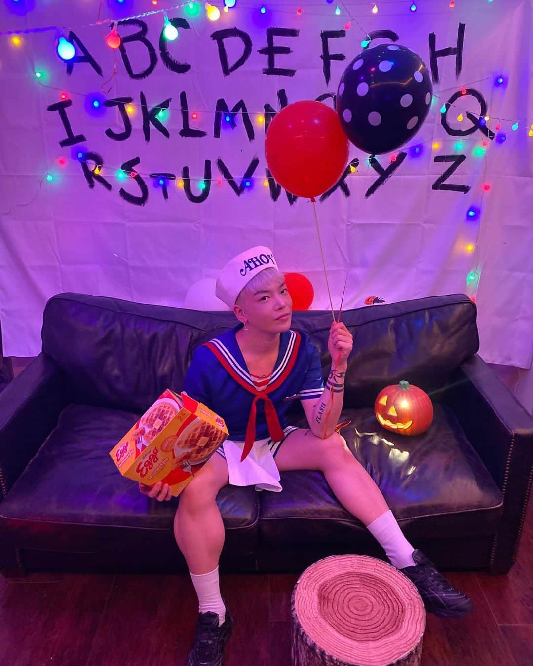 poledancer RYOTAさんのインスタグラム写真 - (poledancer RYOTAInstagram)「ドナルドダックの仮装ではない👐🏼  #strangerthings 🎞 #halloween」10月27日 0時15分 - kogepiii