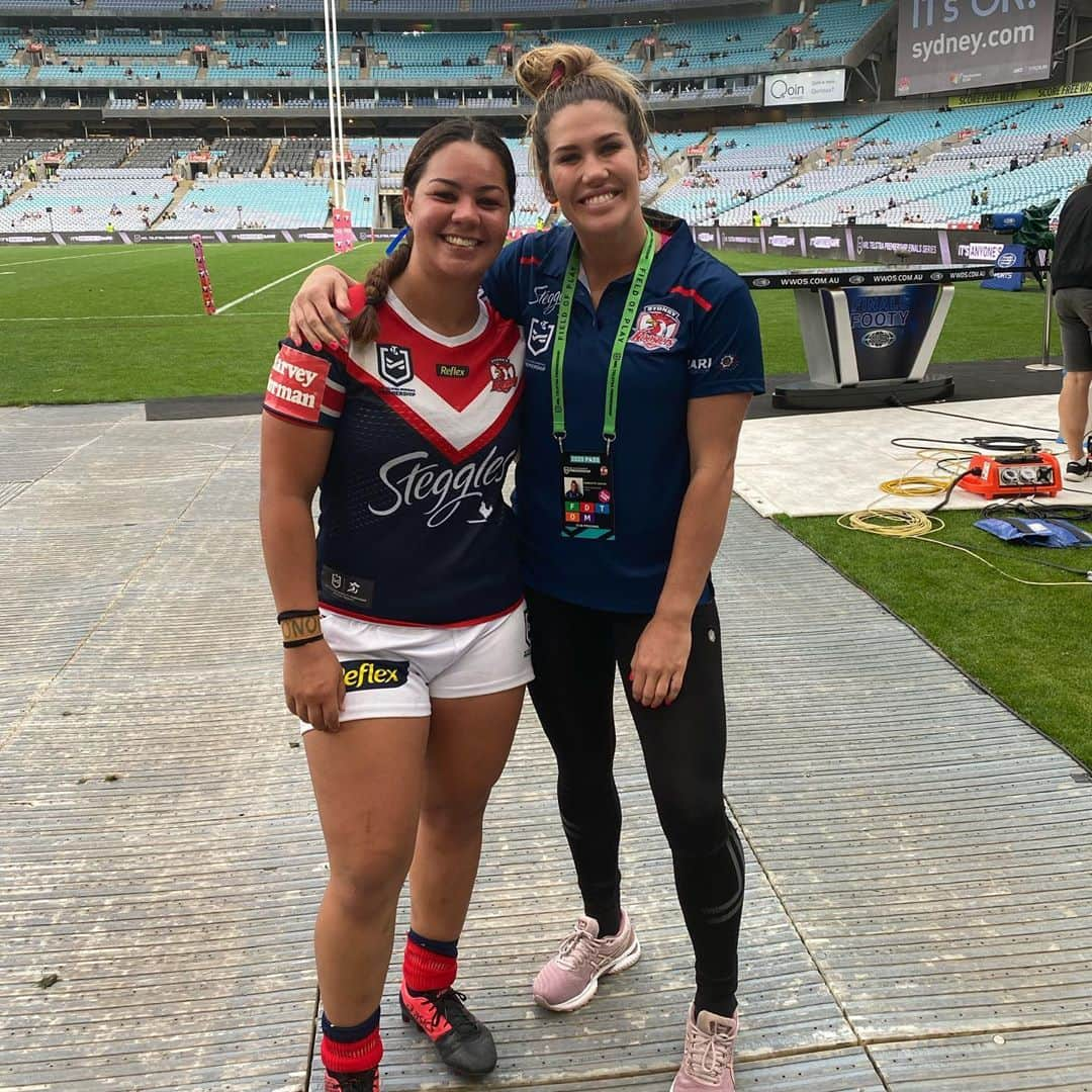 シャルロッテ・キャスリックさんのインスタグラム写真 - (シャルロッテ・キャスリックInstagram)「That’s a wrap for NRLW 2020! Thanks again to the @sydneyroosters for the opportunity and thank you to everyone who supported me along the way. I had an awesome time and loved every minute playing with such a lovely group of girls ❤️ Now to enjoy a quick little break before getting stuck into my rehab 💪🏽」10月26日 16時08分 - charlottecaslick