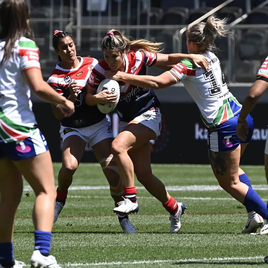シャルロッテ・キャスリックのインスタグラム：「That’s a wrap for NRLW 2020! Thanks again to the @sydneyroosters for the opportunity and thank you to everyone who supported me along the way. I had an awesome time and loved every minute playing with such a lovely group of girls ❤️ Now to enjoy a quick little break before getting stuck into my rehab 💪🏽」