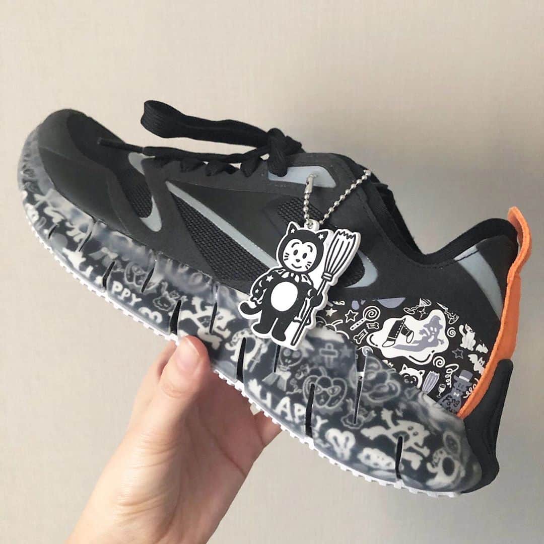chocomooのインスタグラム：「You can get this "Reebok Classic × Chocomoo Halloween shoes” only in Taiwan🌏🎃🧛‍♂️🔥🧡👻 @reebokclassics   #ReebokClassic #Chocomoo #LimitedItem #OnlyTaiwan #Taiwan」