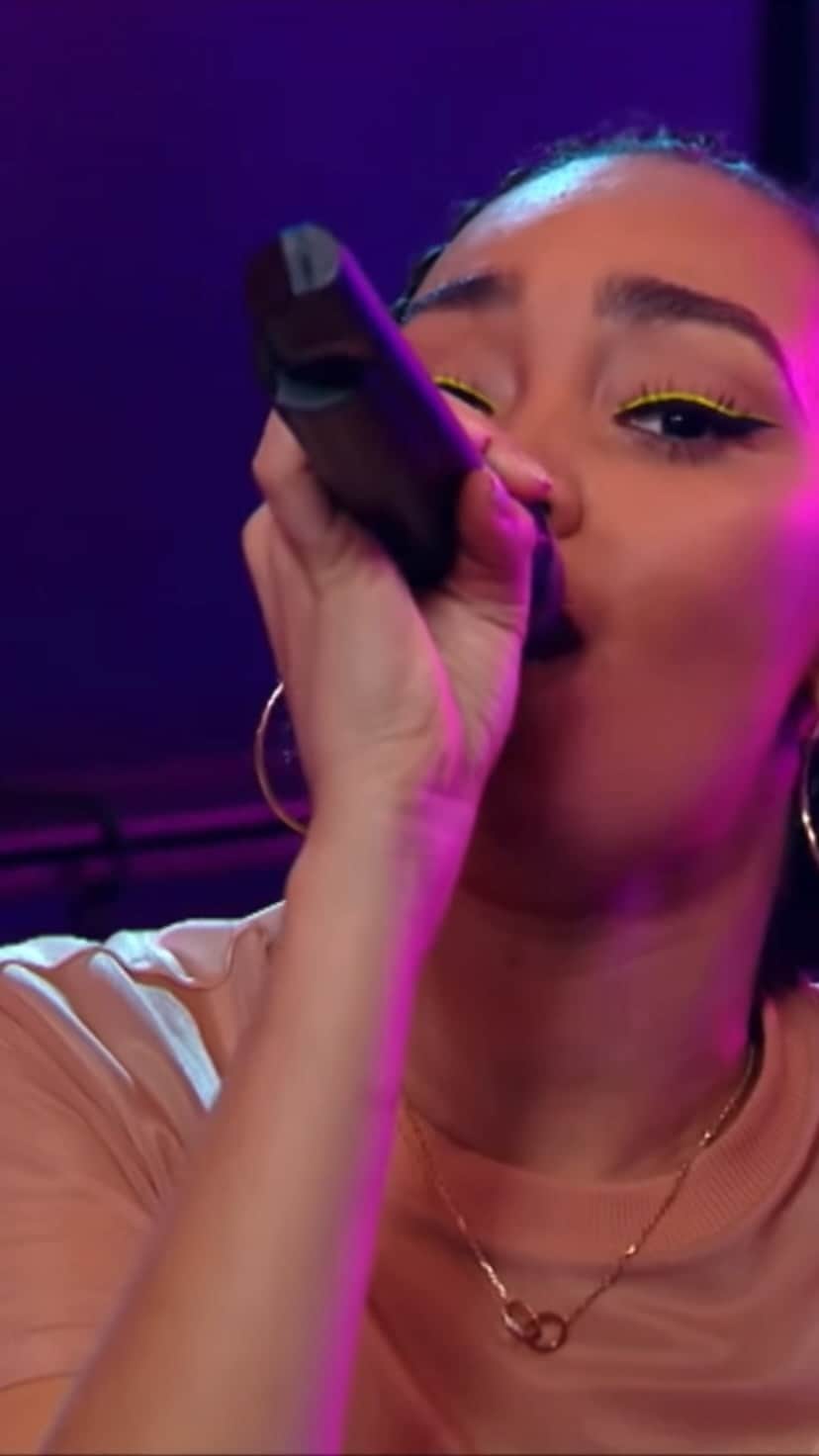 ジェイド・サールウォールのインスタグラム：「Think about us; little mix.」