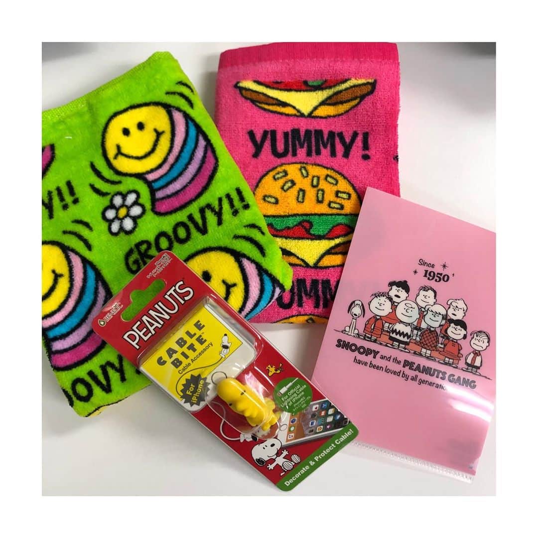 MIKUさんのインスタグラム写真 - (MIKUInstagram)「2020.10.25 私、無事に34歳になりましたぁ♏️♏️♏️  たくさんのお祝いメッセージやプレゼント🥺 みなさま、本当に本当にありがとうございます♥️♥️♥️ いいお天気の中、 大好きなお寿司たべて、 クレープ食べて、 ケーキいただいて、、、 プレゼントもたっくさんで もう幸せすぎて、、、🥺🥺🥺  今、私は新しいスキルの学びの時。 なかなかすぐ結果には繋がらないけど焦らず…🧐  これから続く自分の道をしっかり進んでいけるように。  いつも私を支えてくれる方々への感謝の気持ちは絶対に忘れずに。  大切な人たちや大好きなこと、ものを思いっきり大好きでい続けて、大切にできるように。  日々精進していきますので、 これからもみなさま、 MIKUをどうぞよろしくお願いします♏️  #thankyou #私らしく」10月26日 17時10分 - miku39_ya