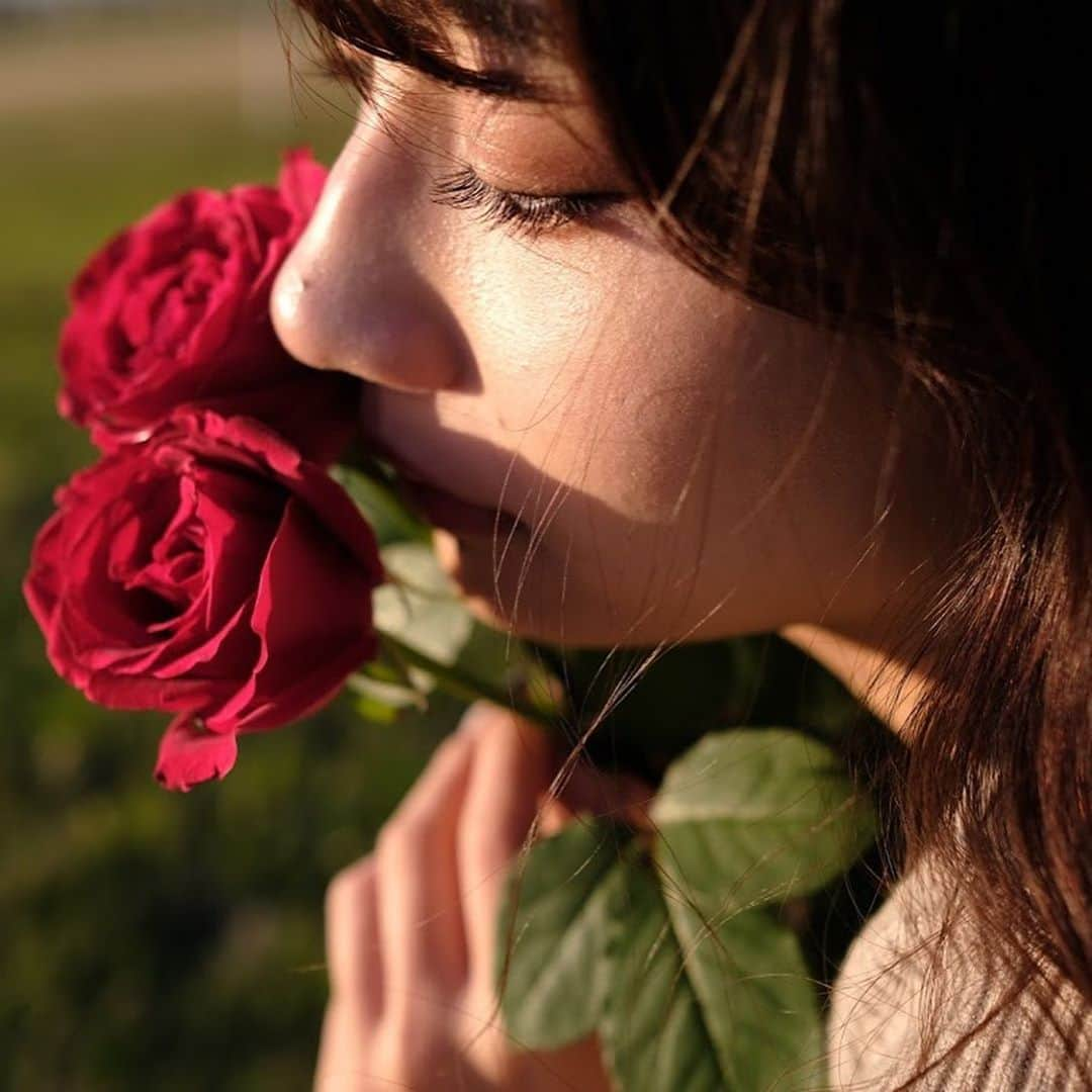 細沼紗花さんのインスタグラム写真 - (細沼紗花Instagram)「薔薇と二子玉川 . . #ポートレート#撮影」10月26日 17時19分 - sayaka_hosonuma