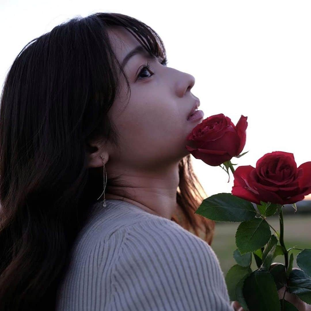 細沼紗花さんのインスタグラム写真 - (細沼紗花Instagram)「薔薇と二子玉川 . . #ポートレート#撮影」10月26日 17時19分 - sayaka_hosonuma