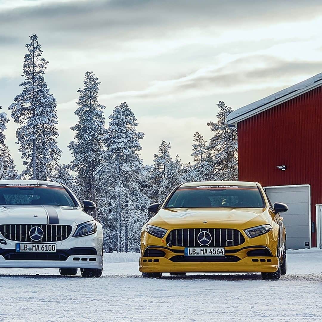 Mercedes AMGさんのインスタグラム写真 - (Mercedes AMGInstagram)「Join the #WorldsFastestFamily and experience pure winter driving pleasure with the #AMGdrivingacademy! amg4.me/Ileijeff  #AMGexperiences #MercedesAMG #DrivingPerformance」10月26日 18時00分 - mercedesamg