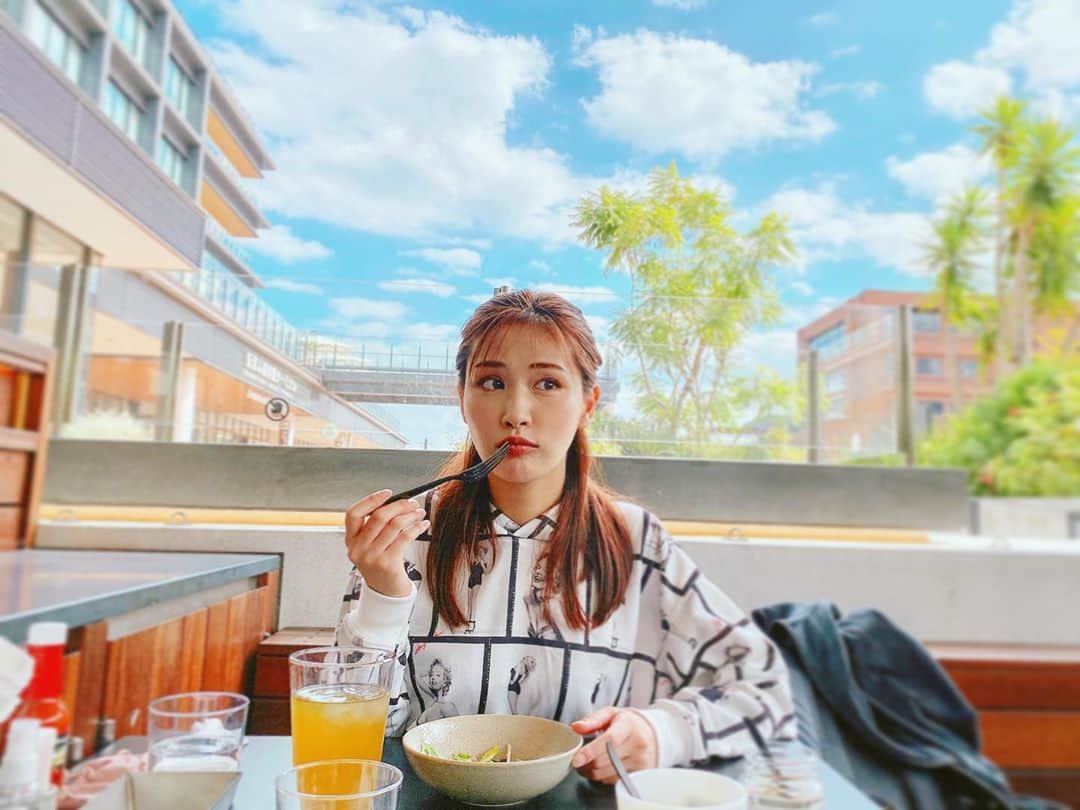 横町ももこのグルメインスタ