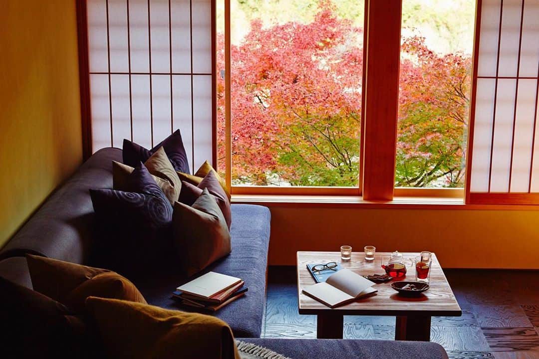HOSHINOYA｜星のやさんのインスタグラム写真 - (HOSHINOYA｜星のやInstagram)「The beautiful season of colorful leaves is just around the corner.  #hoshinoya #hoshinoyakyoto #hoshinoresorts #kyoto #autumn #星のや #星のや京都 #星野リゾート #京都 #秋」10月26日 20時04分 - hoshinoya.official