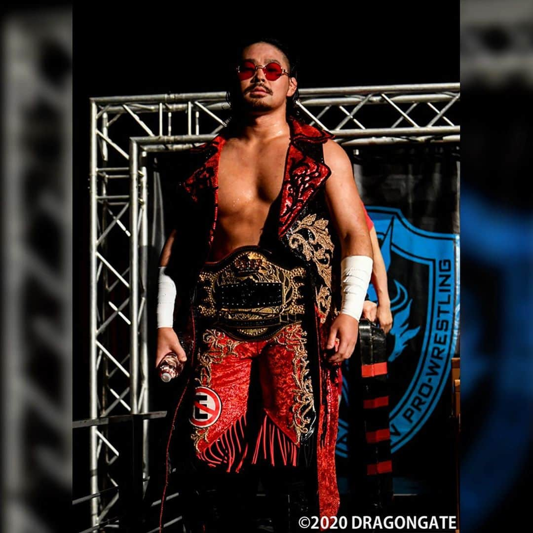 小林瑛太さんのインスタグラム写真 - (小林瑛太Instagram)「Soy el campeón..  #DRAGONGATE #Prowrestling #Eita #Professional #DragongateNetwork #RED #Wrestler #Lucha #NumeroUno #Workout #NoMolestar #Japan #China #Mexico #UnitedKingdom #America #France #india #Istanbul #korea #Turkey #Russia #Indonesia #Italy #Brazil #Germany #Spain  #swag #instagood #photooftheday」10月26日 20時19分 - eita_luchador