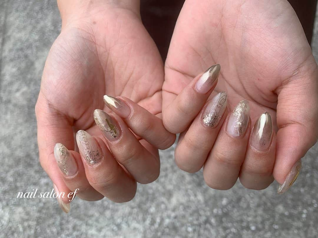 小森純さんのインスタグラム写真 - (小森純Instagram)「ネイル漬けな10月💅 @ef.nail  ・ 今日は朝から冷蔵庫がすっからかんなのに気がついた。 仕事だったんだけど、 ポカッと空いてた時間にスーパー行って買い出し🏃‍♂️！ ・ 全く気がつかなかった私はどうかと思う🙋‍♀️。 ・ とにかく頑張ろ。。 ・ #グラデーション#ニュアンスネイル#ニュアンスネイルデザイン#インクネイル #冬ネイル#秋ネイル#秋ネイルデザイン#ワンカラー#シンプルネイル#efネイル#efネイル石川町#efネイル石川町店#efネイルグループ#efネイルサロン#efネイル横浜#efネイル代々木上原店オープン#efネイル代々木上原#efネイル東京店#小森純#ギャラクシーネイル」10月26日 20時23分 - jun.komori1122