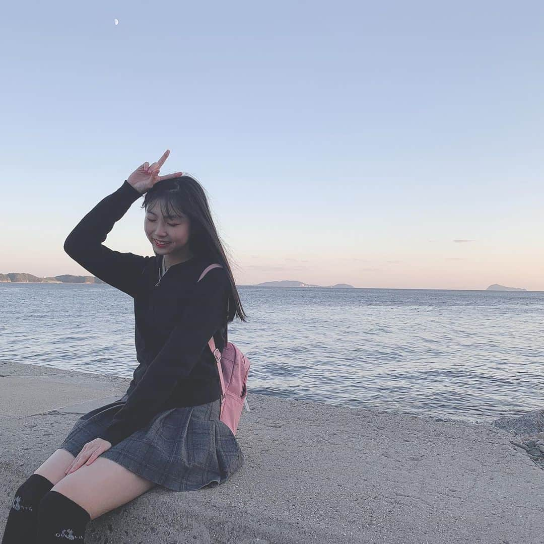 平野百菜さんのインスタグラム写真 - (平野百菜Instagram)「羽豆岬✨✨✨✨ 海っていいよねー🌊  #ske48 #羽豆岬 #平野百菜 #ももたん」10月26日 20時47分 - morimori180905