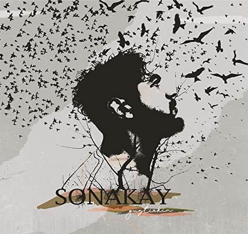 DeFlamenco.comのインスタグラム：「SONAKAY “SONAKAY GUZTIEKIN” – CD  @sonakay_sonakay   JONATAN CAMACHO BORJA, “JONY” Voz DAVID ESCUDERO JIMÉNEZ Primer Guitarra RAMÓN VELEZ ROMERO Segundo Guitarra JOSÉ LUIS JIMÉNEZ JIMÉNEZ Bajo DAVID BERNÁRDEZ VÁZQUEZ Percusión  COLABORAN: Ketama, María Berasarte, Iñaki Salvador, Iker Lauroba, Urko, Golden Apple Quartet, Omar González, José de Pasaia y Paco Suárez  https://www.deflamenco.com/tienda/producto/cds-de-flamenco/sonakay-sonakay-guztiekin-cd.html  #flamenco #deflamenco #sonakay」