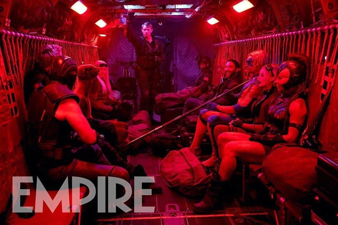 Warner Bros. Picturesさんのインスタグラム写真 - (Warner Bros. PicturesInstagram)「Repost from @empiremagazine :  Here’s a world exclusive look at @jamesgunn’s THE SUICIDE SQUAD – see more online, link in bio. Get the full story in the new issue of Empire, on sale Thurs 29 October.」10月26日 21時06分 - wbpictures