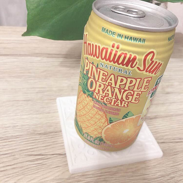 彩川ひなのさんのインスタグラム写真 - (彩川ひなのInstagram)「#パイナップル 🍍ゎいかが？♡*°←  パイナップルといえば*'ω'*！！♡ #ハワイアンサン の#パイナップルオレンジネクター のじゅーすがすーーーーーんごく美味しーんだよーー*´ω`*♡”  ハワイアンサンのじゅーすゎどの味も美味しいんだけどネーー*∩ω∩*♡ 見かけたらげっとしてしまうのー♡*°  #ハワイ の　#ジュース #hawaii #hawaiistagram #juice  #1st写真集 #lealea   #きょうのハレンチボディ #グラビア #インスタグラビア #水着 #ランジェリー #レトロ   #彩川ひなの #japanesegirl #自拍 #模特 #粉我  #动漫 #扎心了#맞팔 #东京 #몸스타그램 #เซ็กซี่ #น่ารัก #น่ารักจัง #followme」10月26日 21時03分 - hinano_ayakawa