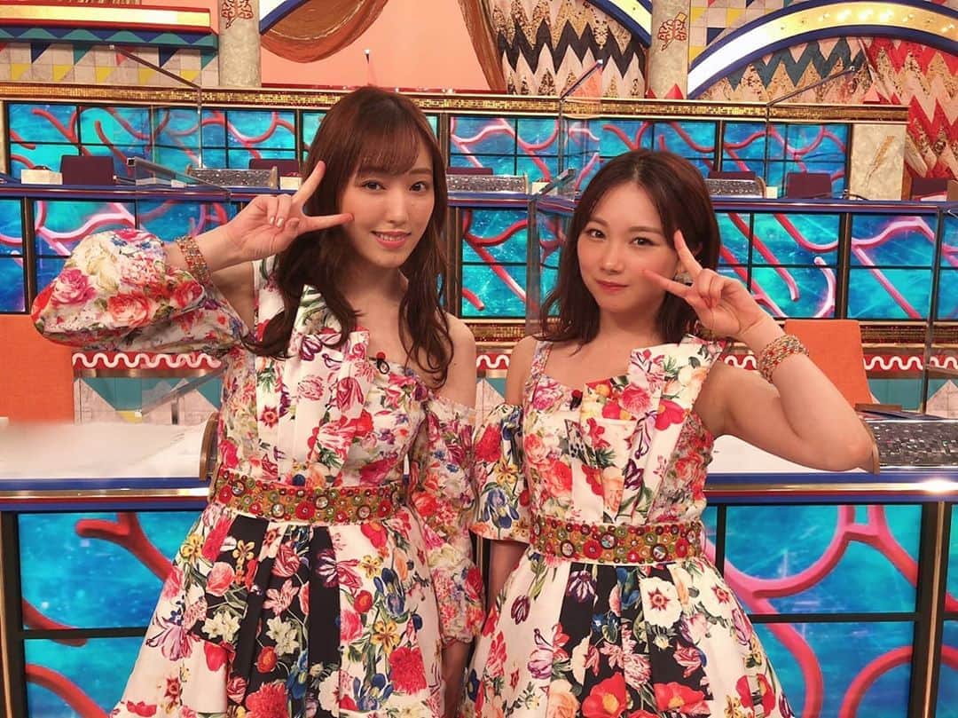 のインスタグラム：「クイズ!THE違和感 . . . 11月2日(月)19時～ 出演させていただきます！ . 😆😆😆 . . クイズすごく楽しかったですし、 出演者の皆さま面白すぎました、、、 . . #クイズthe違和感 #千鳥 #ノブ さん #大悟 さん #霜降り明星 #粗品 さん #せいや さん #なにわ男子 #大橋和也 さん #大西流星 さん #磯村勇斗 さん #麒麟 #川島明 さん #デヴィ夫人 さん #中川翔子 さん #ハナコ #菊田竜大 さん #秋山寛貴 さん #岡部大 さん #波瑠 さん #譜久村聖 さん #石田亜佑美 #morningmusume20 #モーニング娘20」