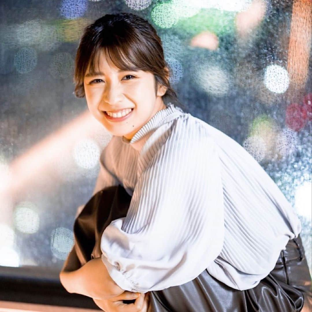 岡田美里さんのインスタグラム写真 - (岡田美里Instagram)「初めてSHIBUYA SKYに行きました！ 雨風が結構強かったんやけど、やっぱり都会の夜景は綺麗やなあ  photo by @sakachan_  いつもお写真ありがとうございます🌟  #ミス東大 #shibuyasky  #ポートレート撮影」10月26日 21時17分 - okada__misato