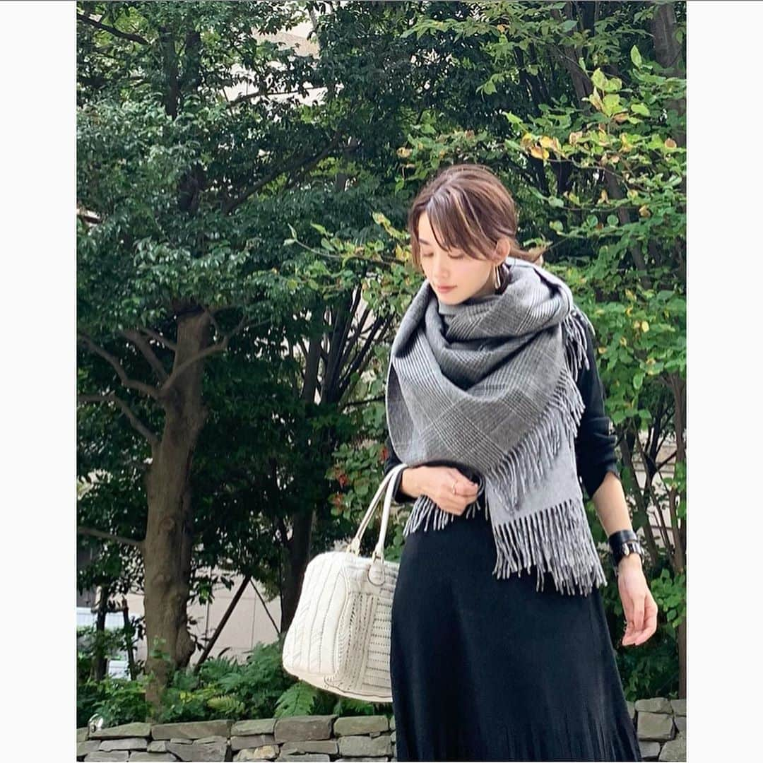 武藤京子さんのインスタグラム写真 - (武藤京子Instagram)「* * 先日のお洋服 * @joshuaellis.jp の ストールを早速🧣 * #joshuaellis #elendeek  #anyahindmarch #nike #アメブロ更新しました #STORYブログ更新しました」10月26日 21時20分 - kyokomuto0628