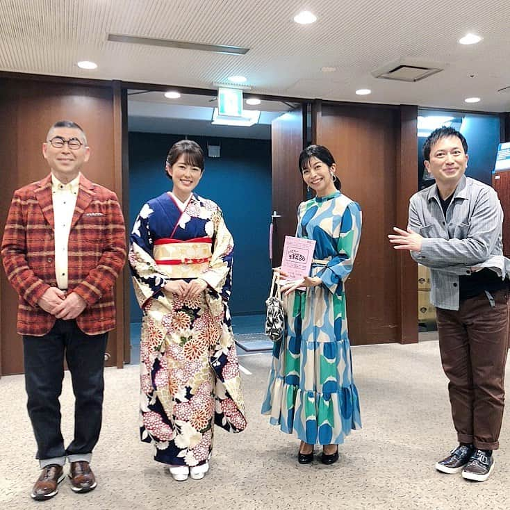 三倉佳奈さんのインスタグラム写真 - (三倉佳奈Instagram)「出演情報です📺  ■NHK「第50回NHK上方漫才コンテスト」 10/30（金）19:30-20:44  僭越ながら審査員をさせて頂きました。 次世代を担う若手芸人の皆さんの漫才、素晴らしかったです。必見です。  ■NHK「生活笑百科」 10/31（土）12:15〜12:40  写真は南光さん吉弥さん、ゲストの丘みどりさんと☺︎ 賑やかな収録になりました。  そして！ さらにお知らせです！  「放課後の厨房男子　まかない飯とshall we dance?篇」配信決定しました〜🙌🏻 ライブ配信：11/3（火）17:30開場 18:00開演 アーカイブ配信期間：公演終了後～11/5（木）17:59  劇場だけでなく、ご自宅でも厨房男子をお楽しみいただけます！ 嬉しいーー 是非ともお見逃しないようよろしくお願いします✨  #NHK #上方漫才コンテスト #生活笑百科  #放課後の厨房男子#生配信」10月26日 21時31分 - kana_mikura0223