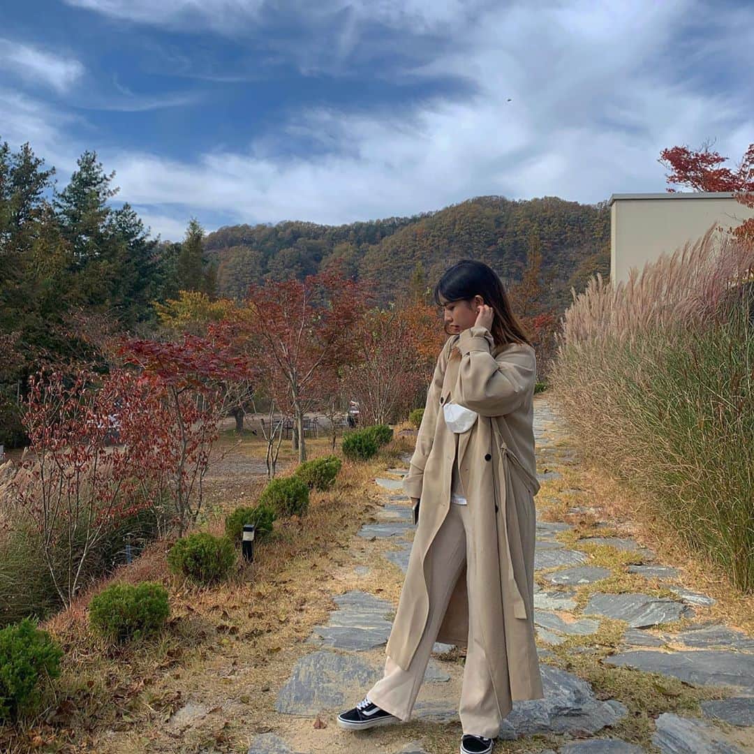 スルギのインスタグラム：「. 가족여행 다녀왔다아 월요일 휴가 조와☺️」