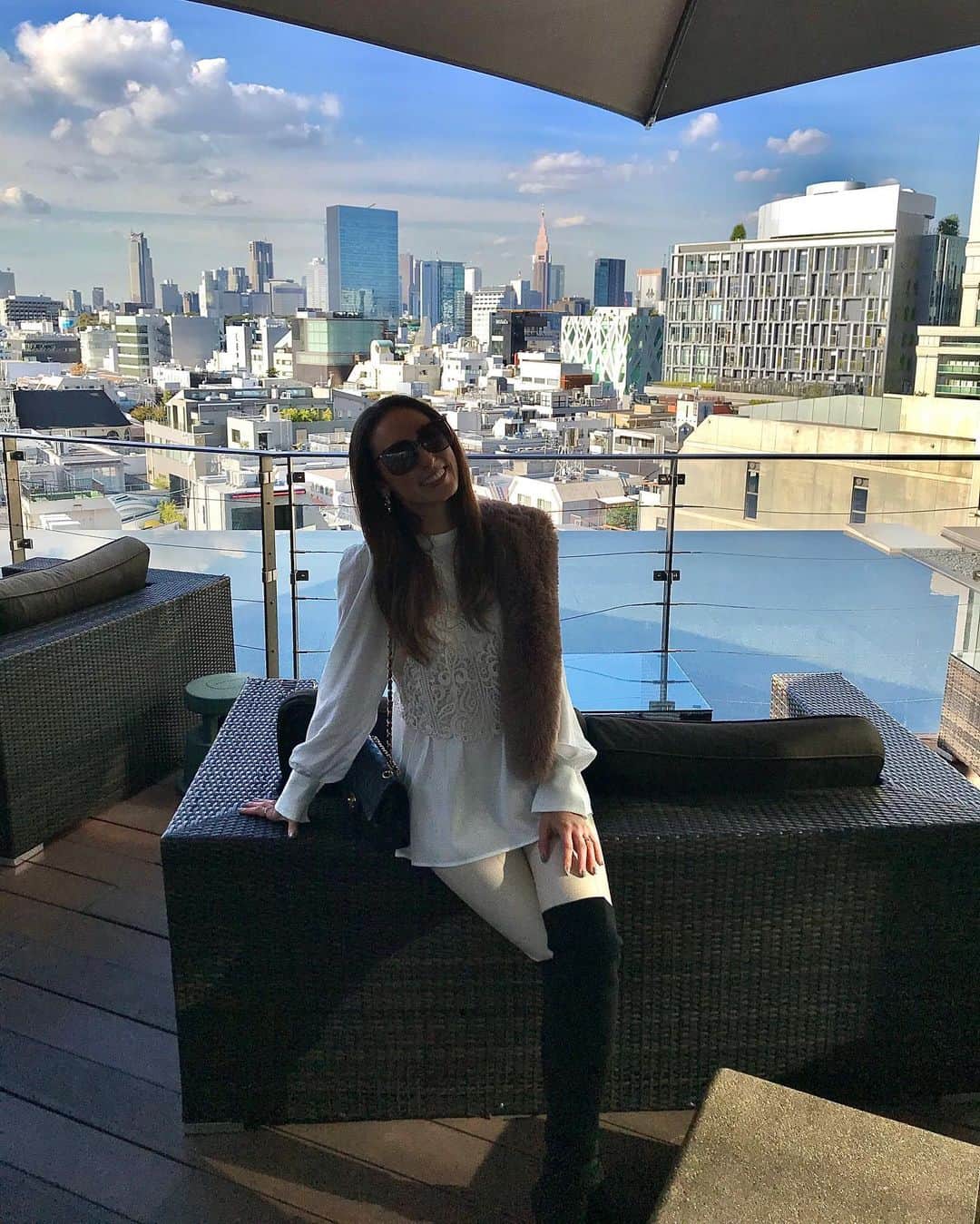 太田エイミーのインスタグラム：「Thank you everyone for all your kind birthday messages! Feeling great and happy to turn one year older!」