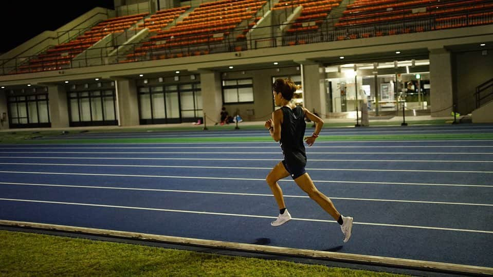 神野大地さんのインスタグラム写真 - (神野大地Instagram)「久しぶりにタイツ履いてみた！良い感じ！✨✨🏃‍♂️🏃‍♂️ #newbalance」10月26日 22時06分 - daichi_0913