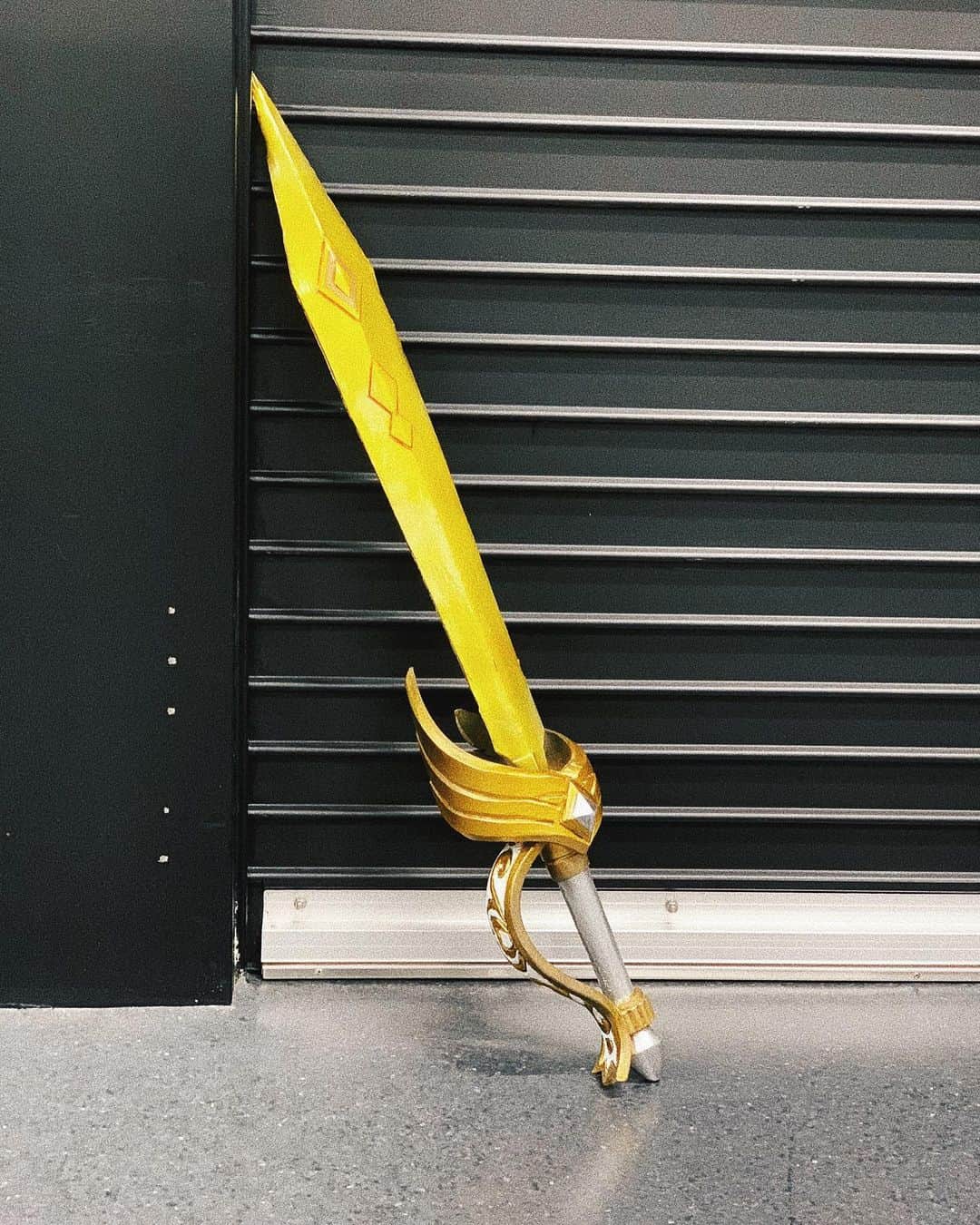 小林玲のインスタグラム：「⚔❤︎」