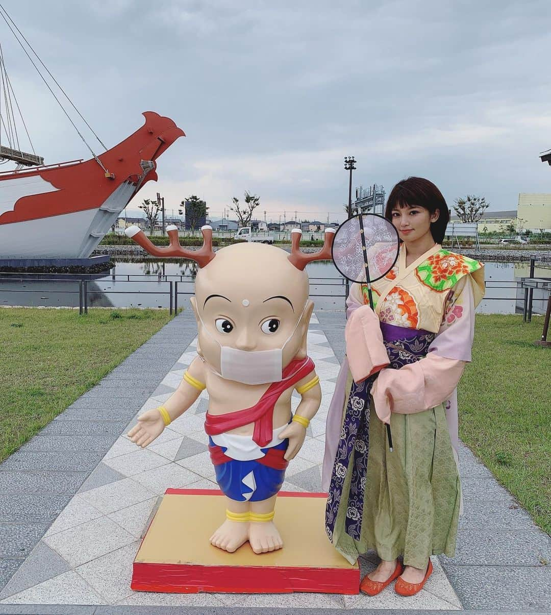 辻井美香さんのインスタグラム写真 - (辻井美香Instagram)「私とせんとくん🦌笑  おやすみなさい💤 Good night!!!  #せんとくん  #平城京 #天女  #tennyo  #コスプレ  #cosplay #travelgram」10月26日 22時41分 - tsujii_yoshika