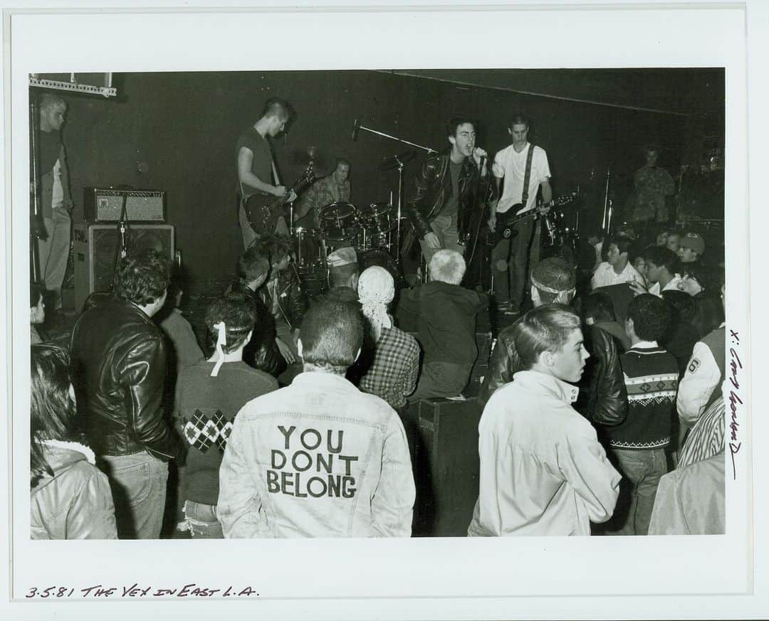 Bad Religionさんのインスタグラム写真 - (Bad ReligionInstagram)「1981  #BR40  #BRDecades 📷@tmpgaryleonard」11月25日 3時03分 - badreligionband
