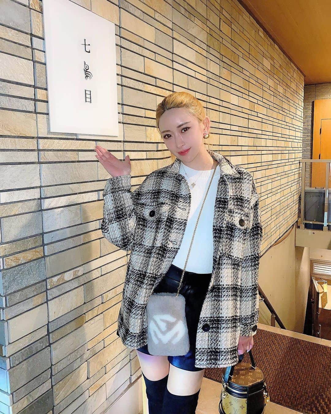 南杏奈のグルメインスタ