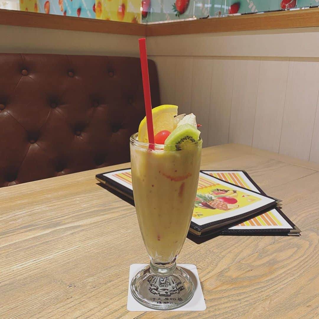 秋山衣梨佳のグルメインスタ