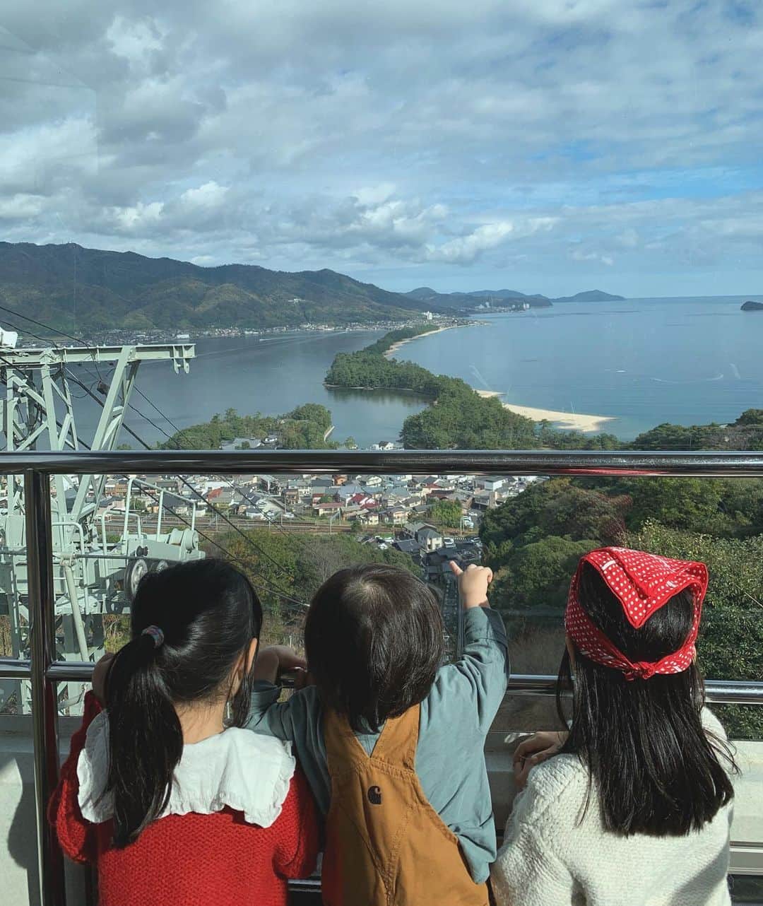 菊井亜希のインスタグラム：「nostalgic mood🎡💭  #天橋立」