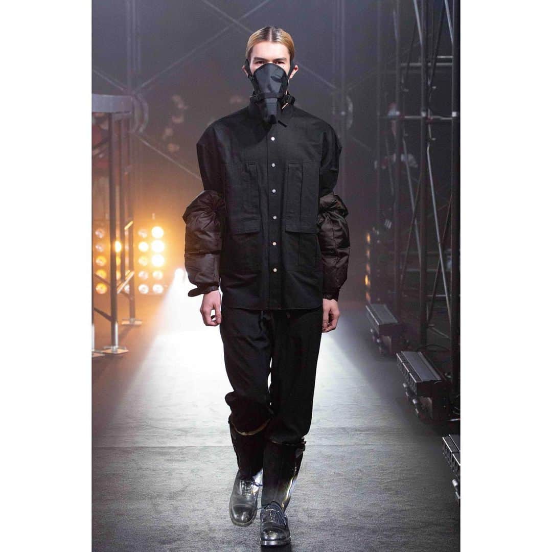 ミーンズワイルのインスタグラム：「[SS21 Collection “ERROR”]」