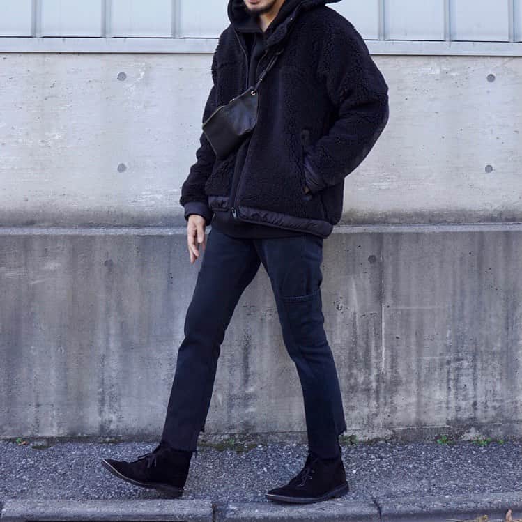 のインスタグラム：「styling  JACKET.#comfyoutdoorgarment  PARKA.#stussy PANTS.#OLDPARK SHOES.#clarks  BAG.#slow ﻿ ﻿ ご注文、又は問い合わせはDMにてご連絡ください。﻿ ------------------------------﻿ ﻿ ARK STATES/ARK VINTAGE﻿ ﻿ 栃木県宇都宮市伝馬町1-17 1F﻿ ﻿ TEL:028-688-8895﻿ @arknets_official  #arkstates#fashion#styling #ファッション #宇都宮#セレクトショップ#arknets」