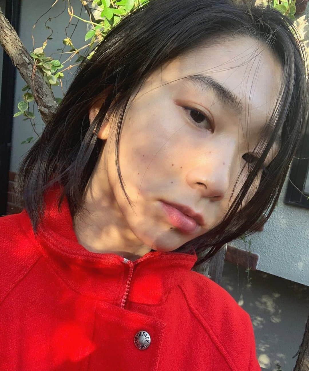 宇田川かをりのインスタグラム：「川越で見つけたノースフェイス﻿ お値段1000円﻿ ﻿有り難や  ﻿」