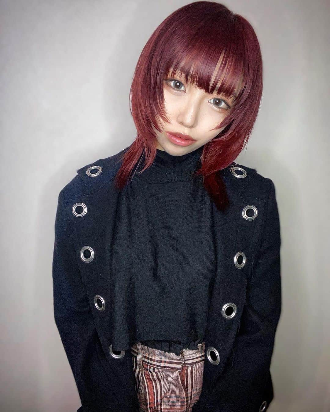 YU-KAさんのインスタグラム写真 - (YU-KAInstagram)「🥀  hair by @___marie.h___   nail by @homeharajuku」11月24日 21時03分 - yuka19981114