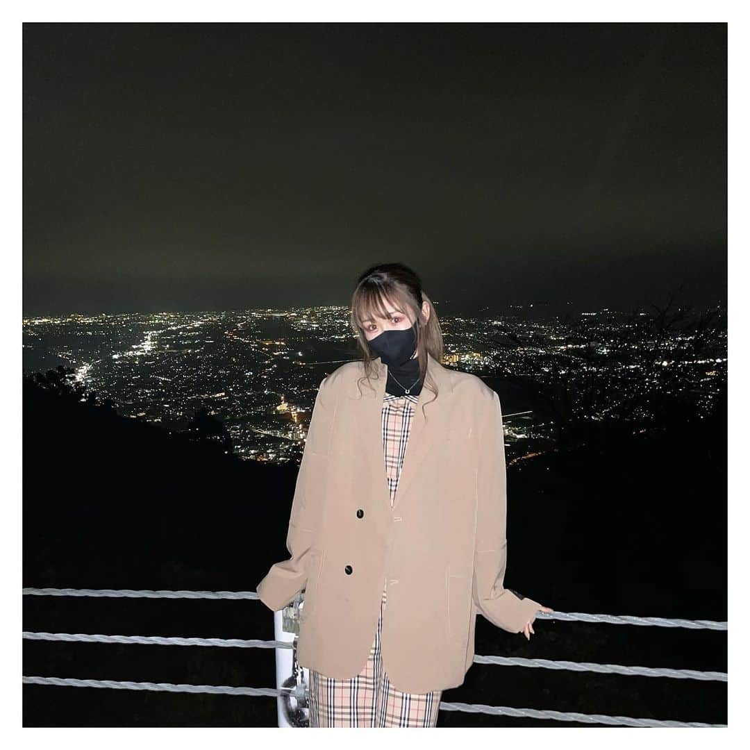 浦西ひかるさんのインスタグラム写真 - (浦西ひかるInstagram)「おたひからしくこれからも頑張っていきます。いつもありがとう🙇‍♀️ . おたくんと夜景に見に行ってきました⋆⸜ ⸝⋆」11月24日 21時17分 - uranishihikaru