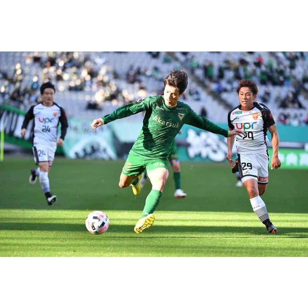 小池純輝さんのインスタグラム写真 - (小池純輝Instagram)「. 🆚レノファ山口FC #jleague #jリーグ #jfa #j2 #東京ヴェルディ #tokyoverdy #verdy #verdyfamily #soccer #football⚽ #football #footballplayer #サッカー #フットボール #サッカー好きな人と繋がりたい #サッカー好きな人と繋がりたい #小池純輝 #19 #⚽️ #東京 #tokyo #athleta #レノファ山口」11月24日 21時41分 - junki_koike