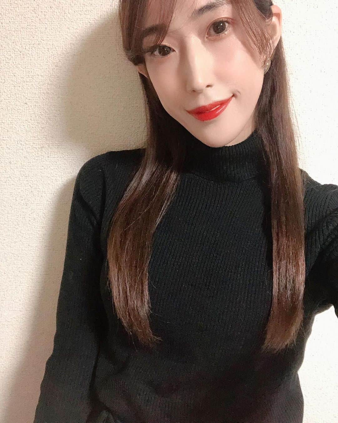 近藤夏奈のインスタグラム：「﻿ 💋💄﻿ .﻿ .﻿ ﻿ ﻿ ﻿ ﻿ ﻿ ﻿ ﻿ ﻿」