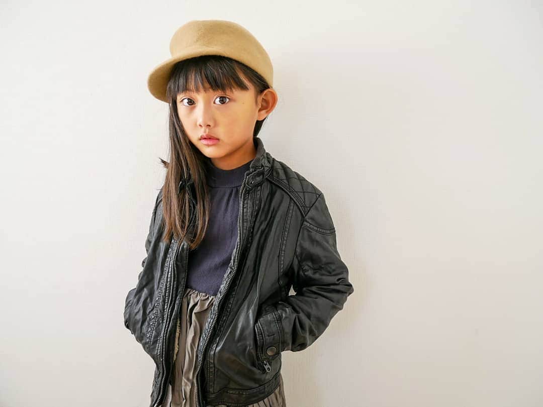 のインスタグラム：「#coordinate  . . 兄さんが着てた レザージャケットが ぴったりになった。  そしてInstagramの 下書き機能が無くなった？ ツカイニクイ」