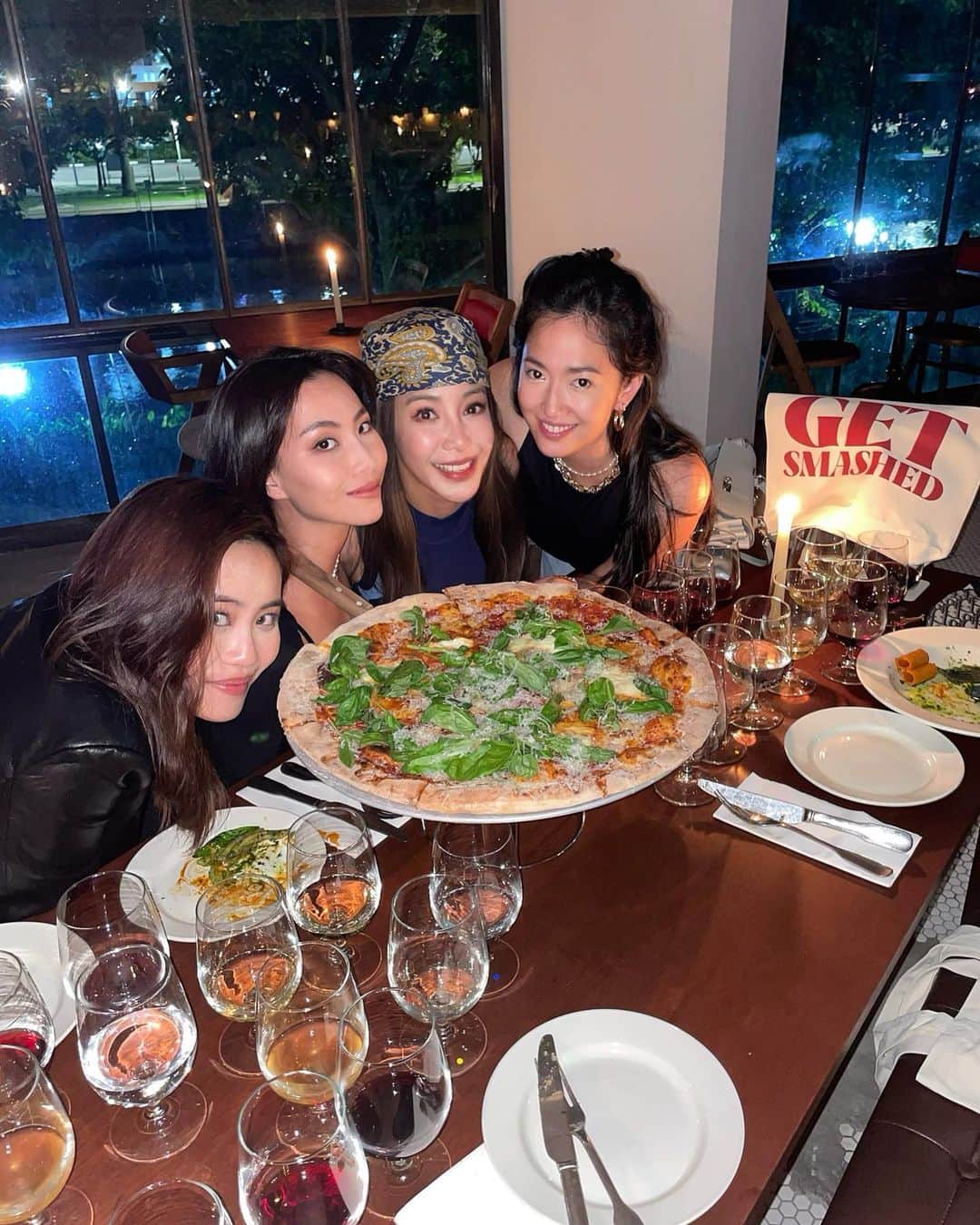 ソニアのインスタグラム：「The caption is in the pic」