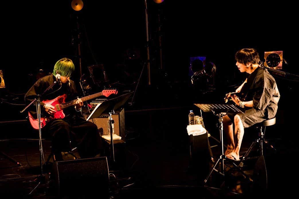 MONOEYESのインスタグラム：「2020.11.24 MONOEYES Semi Acoustic Live Tour 2020 Zepp Fukuoka Day1 Photo by Maki Ishii monoeyes」