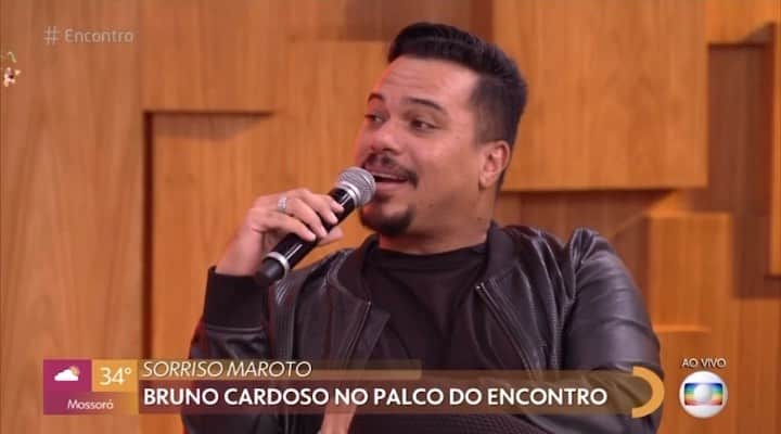 Sorriso Marotoのインスタグラム：「Obrigado, @fatimabernardes! É sempre incrível estar no seu programa. Falar do A.M.A. e todo significado que ele tem pra nós, em um programa como o seu, com certeza foi especial. 👊🏾❤️」